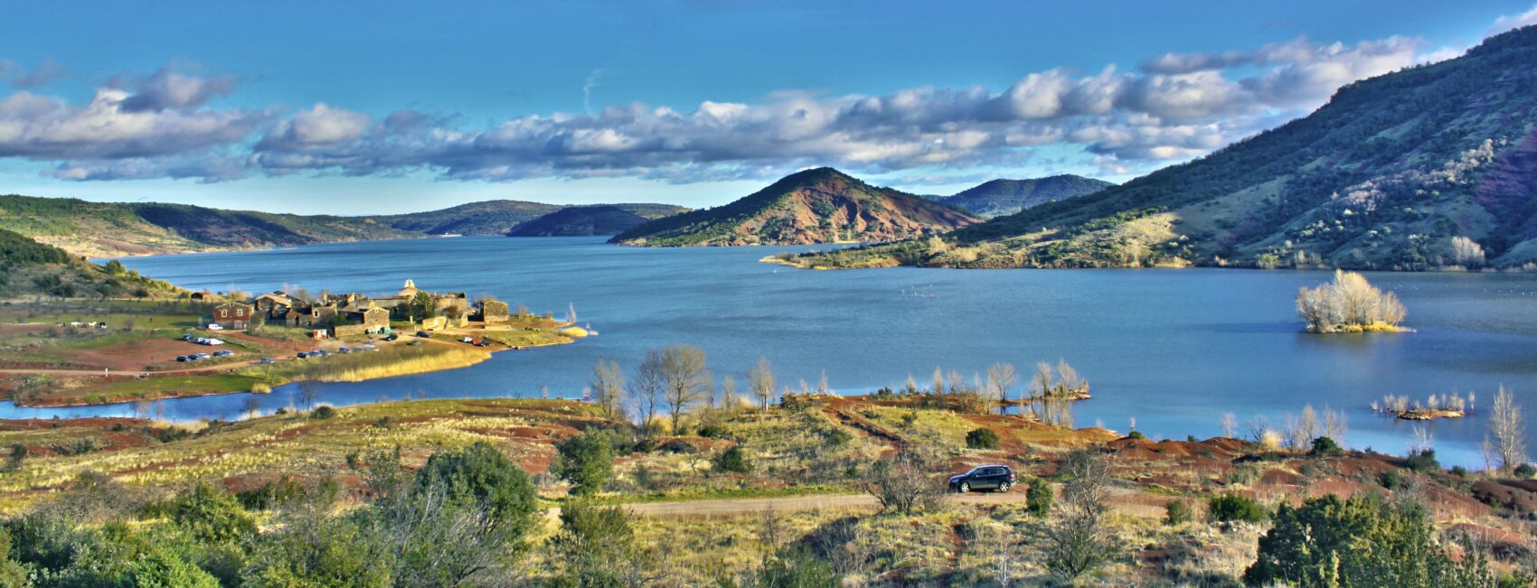 Lac Du Salagou