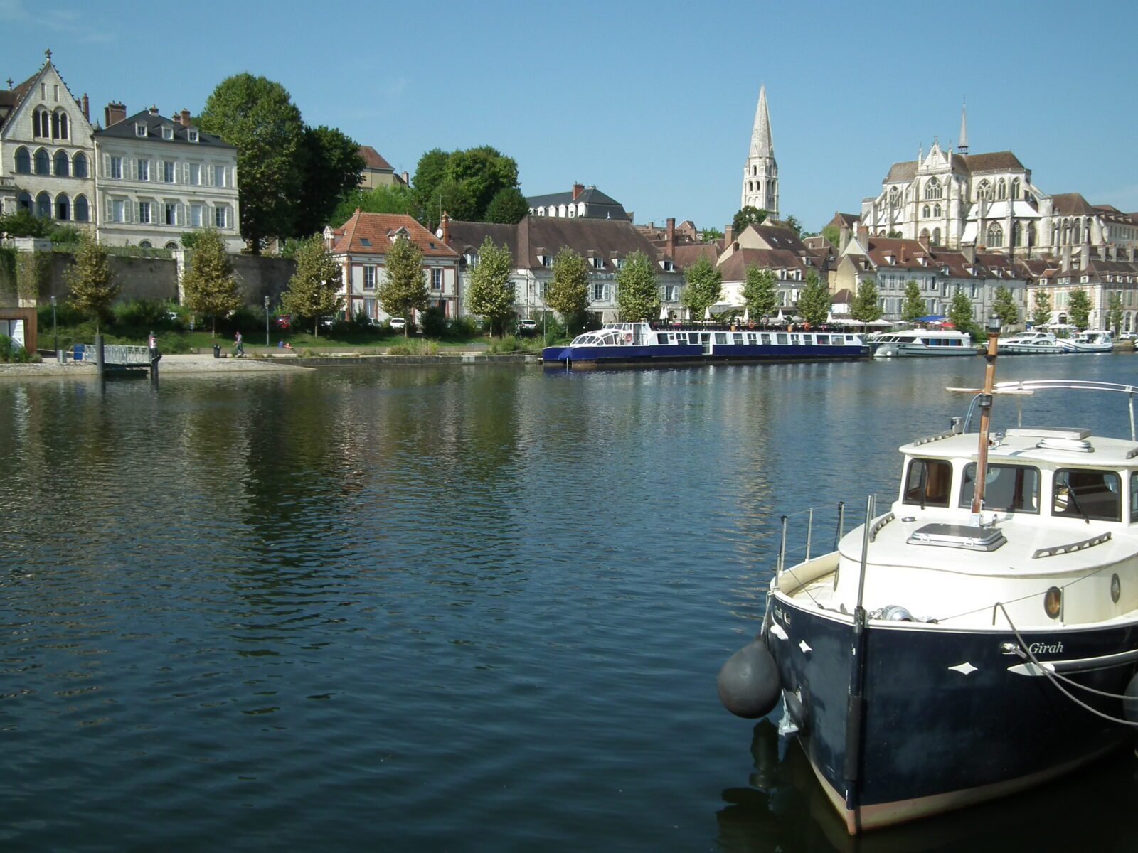 Auxerre aankomst 2