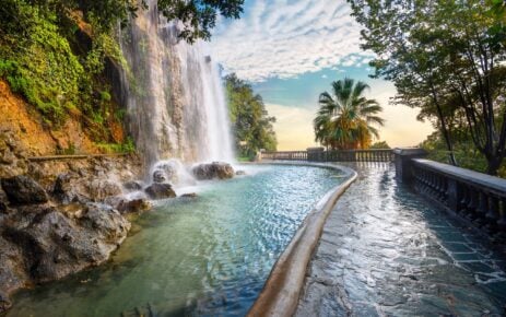 Waterval in Parc de la Colline du Chateau, Nice