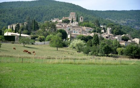France_ARA_26_Le_Poet-Laval_07