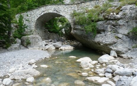 bridge_old_mountain_torrent_old_bridge_alps_summer_hautes_alpes-946085.jpg!d